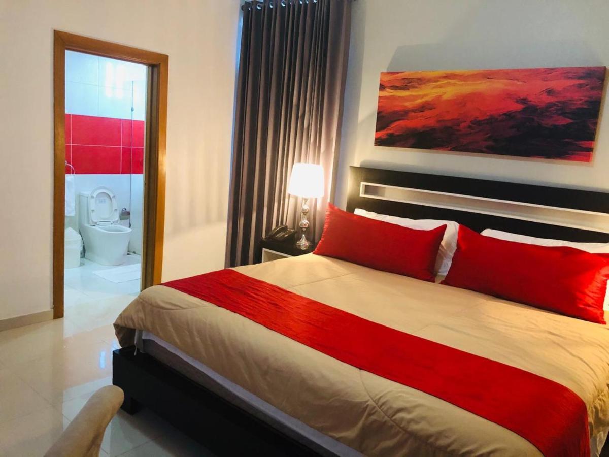 Dpravia Hotel Srl Bani Ngoại thất bức ảnh