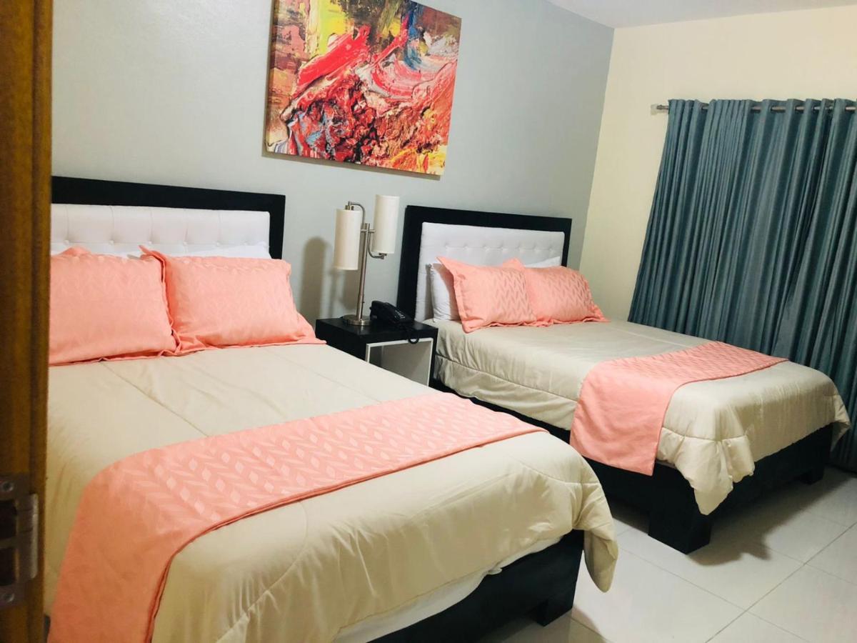 Dpravia Hotel Srl Bani Ngoại thất bức ảnh